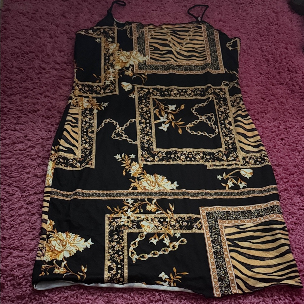 SHEIN Black Dress with Gold & Cream Baroque Print